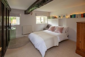 Bedroom- click for photo gallery